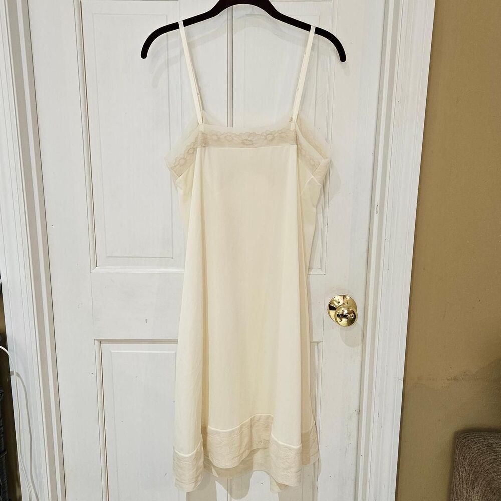 60s coquette cottagecore beige full slip dress - Picture 3 of 4